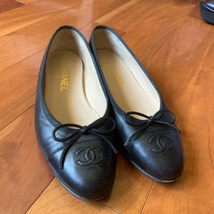 Chanel Ballerinas, Black Leather in Size 37.5